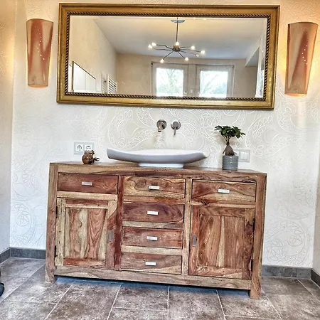 Appartement Klimaanlage, 5 Sterne Bahnhoftraum, 200qm 