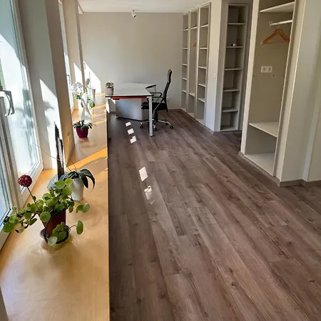 Apartmán Klimaanlage, 5 Sterne Bahnhoftraum, 200qm 