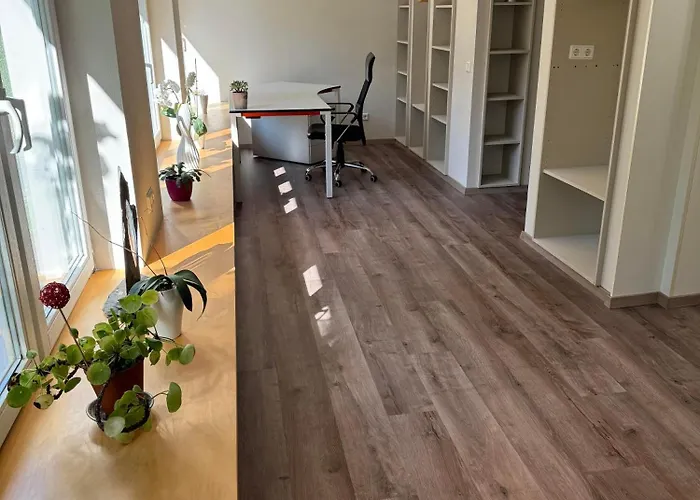 Apartamento Klimaanlage, 5 Sterne Bahnhoftraum, 200qm 